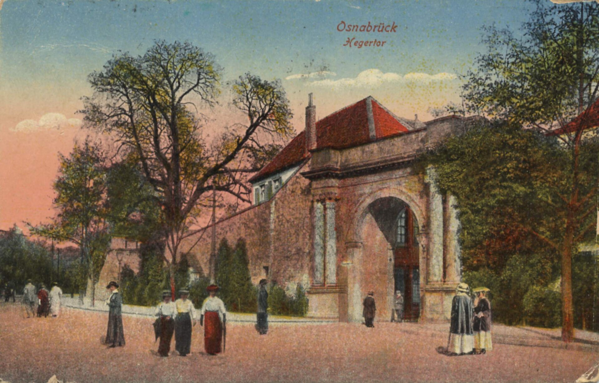 Farbige Ansichtskarte: das Heger Tor in Osnabrück mit Spaziergängern, um 1921